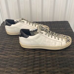 P448 Sneakers size 39
